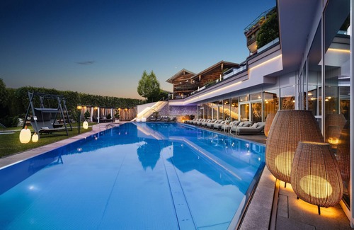 Roehrnbach House | SCHLÖSSL-SUITE - Wellness- & Sporthotel Jagdhof *