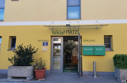 Marchtrenk Hotel | Schlafplatzl