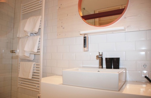 Dinkelsbuehl Hotel | Schlafzimmer - self Check-in