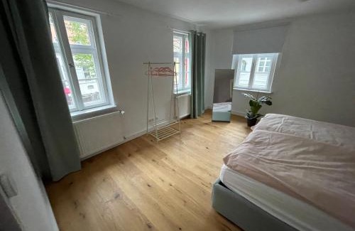 Dachau District Apartment | SCHLOSS & ALTSTADT - Modern & Stylish für 6 Küche