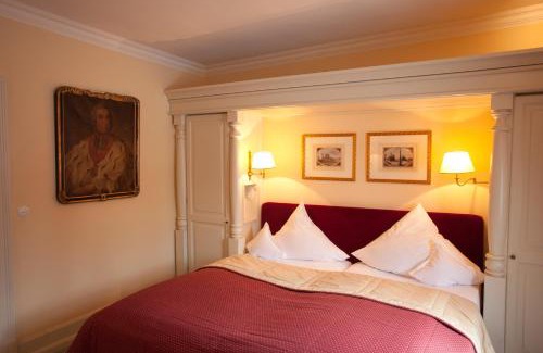 Lohmar Hotel | Schloss Auel Boutique Hotel & Design Golf Lodge