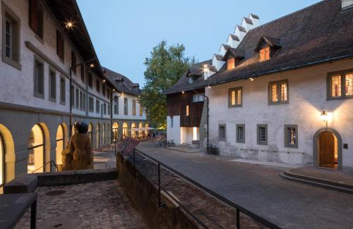 Burgdorf Hostel | Schloss Burgdorf Youth Hostel