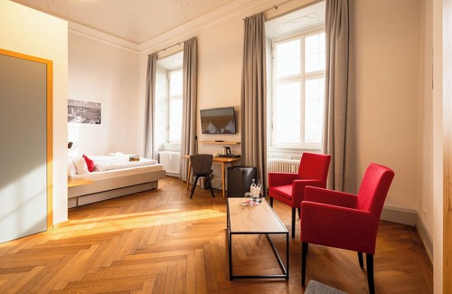 Gundelsheim Hotel | Schloss Horneck