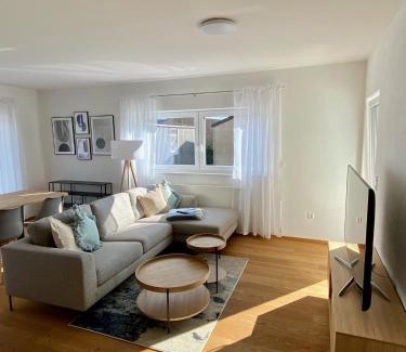 Unterschneidheim Hotel | Schoko-Apartments mit Bad & Küche