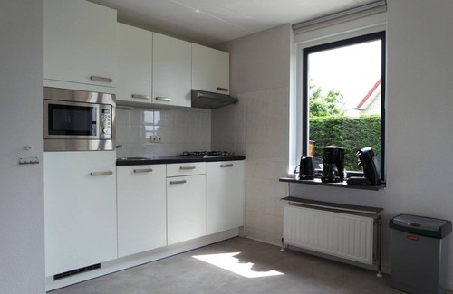Breskens House | Schoneveld 184 is a holiday home of the type "Stern". The holiday home is quietly situated on the edge of holiday park Schoneveld and has a view over nature reserve "Waterdunen".
