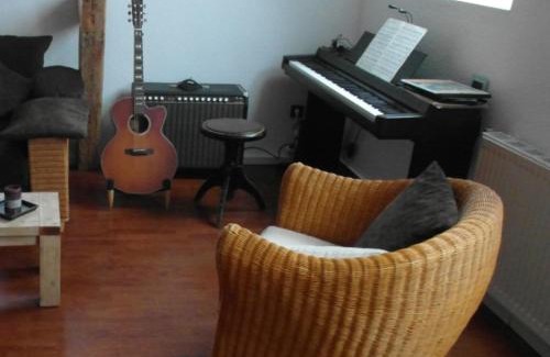 Markneukirchen Apartment | Schuster Villa
