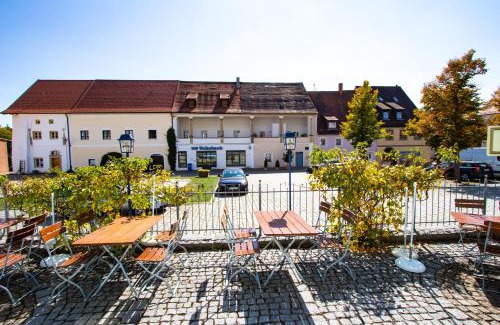 Schwarzach Hotel | Schwarzacher Hof in Niederbayern