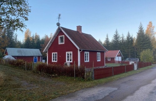 Emmaboda Apartment | Schwedenhaus in Alleinlage und Seenähe