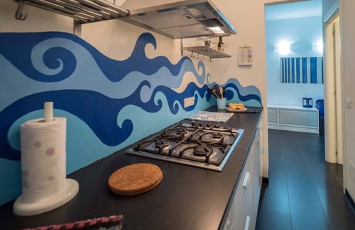 Cinque Terre Apartment | Sciacchetrà Ground Floor Apartment with AC
