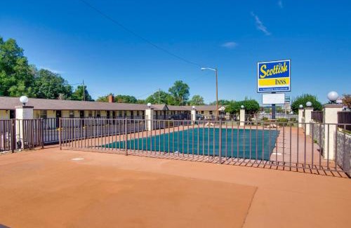 Collinsville Hotel | Scottish Inns Collinsville - Martinsville