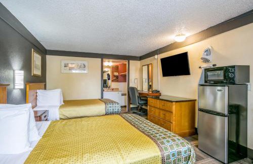 Camp Hill Hotel | Scottish Inns Harrisburg-Hershey South