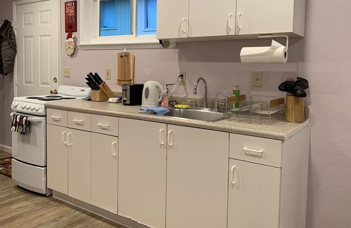 Scotts Valley Apartment | Scotts Valley Lil Studio