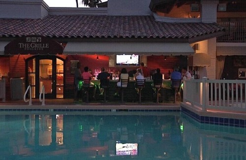 Arcadia Apartment | Scottsdale Camelback Resort Peaceful Studio with Outdoor Pool