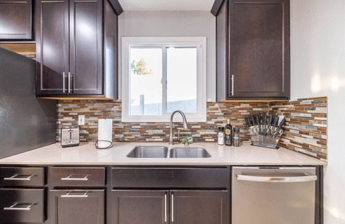 Parkcrest House | Scottsdale Granite Reef 4 Bedroom Home by RedAwning