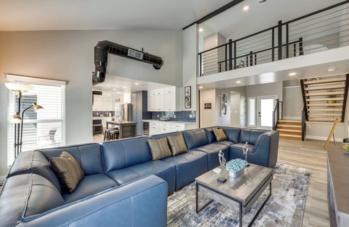 Central Scottsdale House | Scottsdale Oasis w/Pool & Putting Green!