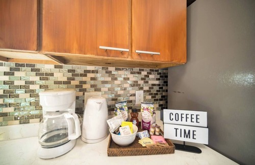 Southside House | ~Screaming Eagle Sleeps 11 Heated Pool & Spa~