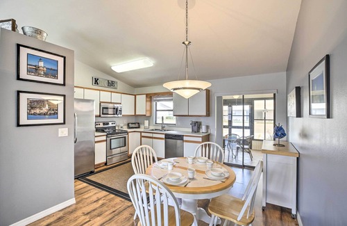 Highland Villa | Screened Patio & Grill at Sebring Resort Community