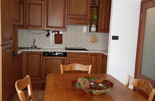 Senigallia Apartment | SE069 - Senigallia, large four-room apartment convenient to services