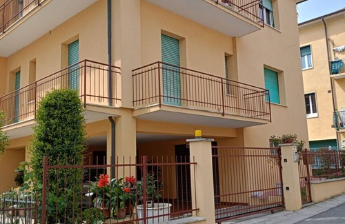 Senigallia Apartment | SE069 - Senigallia, large four-room apartment convenient to services