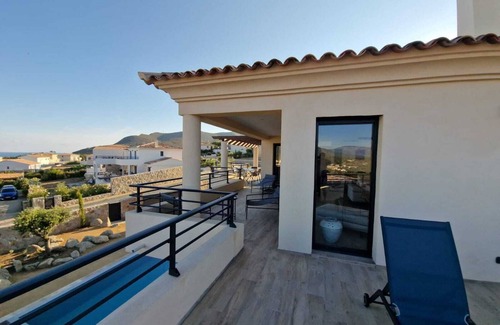 Lozari Villa | SEA AND MOUNTAIN VIEW VILLA