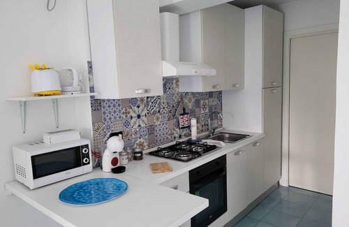 Partinico Apartment | Sea apartment in villa with swimming pool.