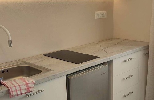Kato Galatas House | Sea Breeze