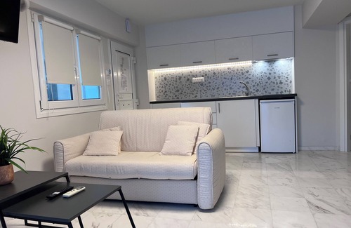 Kato Galatas House | Sea Breeze
