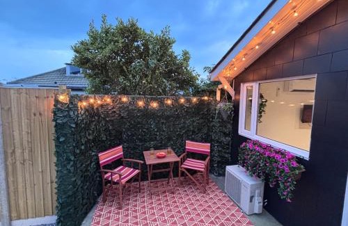 South Hayling Apartment | Sea Breeze retreat in Hayling