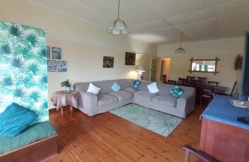 Gonubie House | Sea Breeze Stay