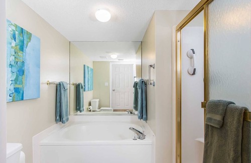 Seawinds Condo Condo | Sea-Esta Oceanfront Luxurious Seaside Vacation Rental Ormond Beach/Daytona Beach