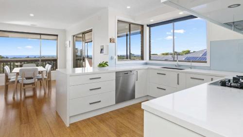 Rye House | Sea For Days - Panoramic Bay Views in Rye