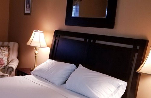 Shinnecock Hills Hotel | Sea Haven Resort Motel