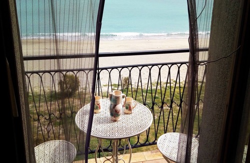 Santa Caterina Dello Ionio Marina Apartment | Sea-View Villa w/Garden & Beach