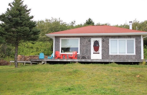 West Dublin Cottage | Sea Laughter, 2 Bedroom Cottage, Ocean Views