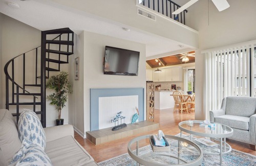 Night Heron House | Sea Pines - 3 bedroom 2 bath Cottage with Spectacular Lagoon View