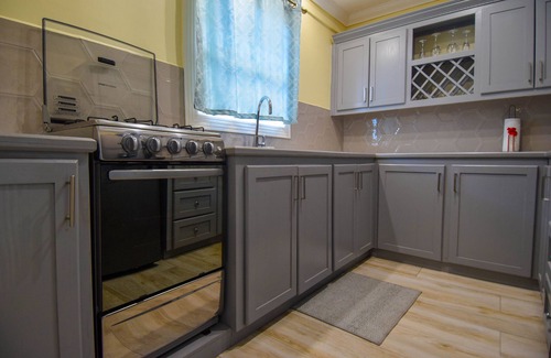 Soufriere House | Sea Piton View Apartment