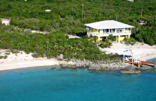 Staniel Cay Villa | Sea Smile Beachfront Paradise