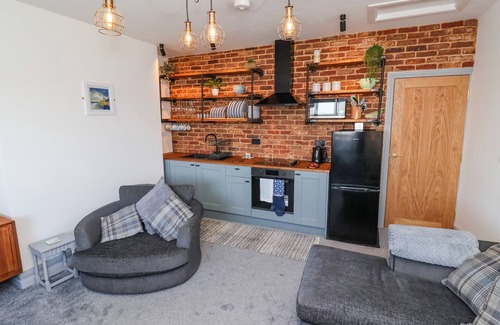 Hornsea Cottage | SEA SPELL LOFT, pet friendly, character holiday cottage in Hornsea