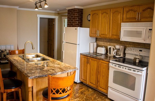 Rocky Harbour Cottage | Sea Spray Cottages #1, Rocky Harbour, Gros Morne National Park, NL