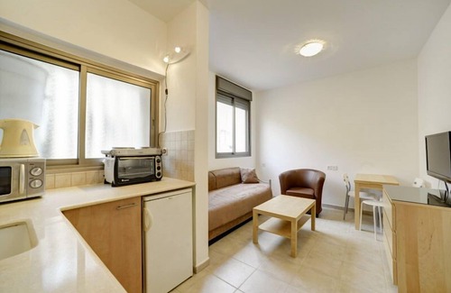 Tel Aviv Promenade Apartment | Sea Suites Apartments