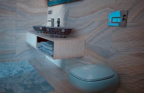 Eceabat House | Sea -themed 1 bedroom luxury studio sleeps 2, among olive grove