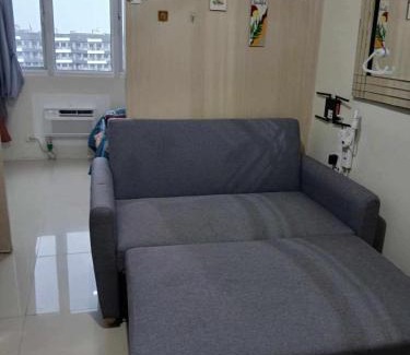 Barangay 76 Hotel | Sea U at Mamamia moa condo rentals