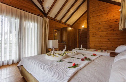 Kabak Valley Hotel | Sea Valley Lodge