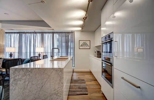 Downtown Halifax Condo | Sea View 2 BR The Roy - Modern, Prime Location ++.