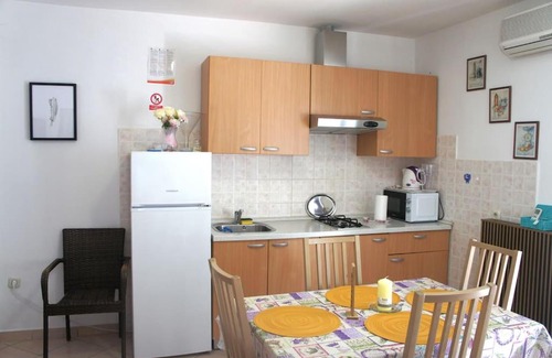 Tribulje Apartment | Sea view apartment