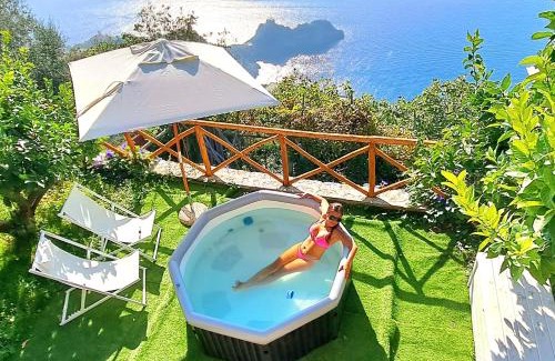 Conca dei Marini Bed & Breakfast | Sea View Apartments Amalfi Coast by Amalfi Coast with Locals