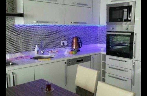 Kestel Apartment | Sea View, Beachfront, Moda Marine Residence. 3 bedrooms 1 living room.