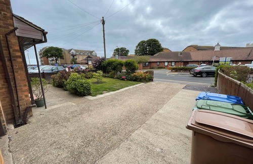 Bridlington Old Town House | Sea View Entire House - Fully Renovated, Pool Room