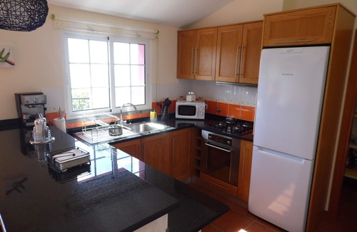Estreito da Calheta House | sea view everywhere in the house
