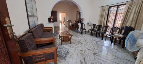 Ullal House | Sea View Homestay